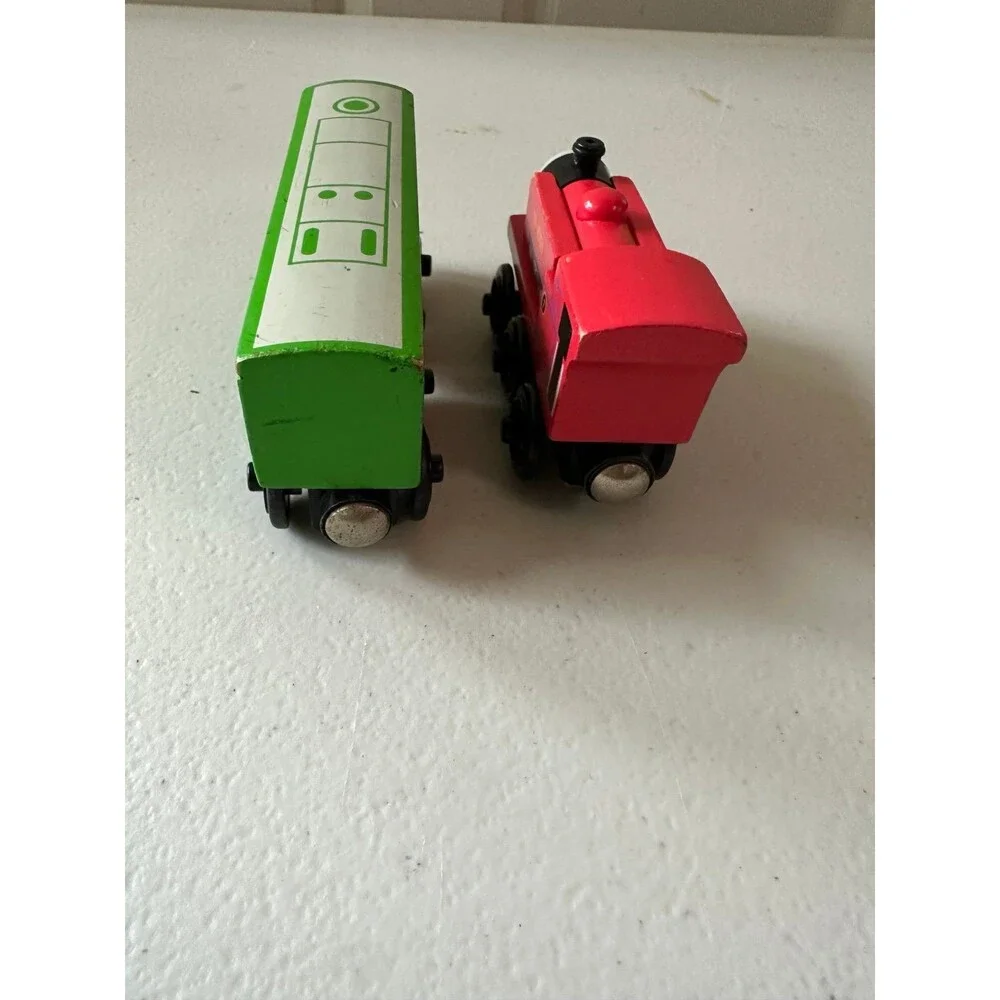 30+ Various Vintage Thomas Wooden Toys Vehicles Bridges Train Tracks Mixed Lot